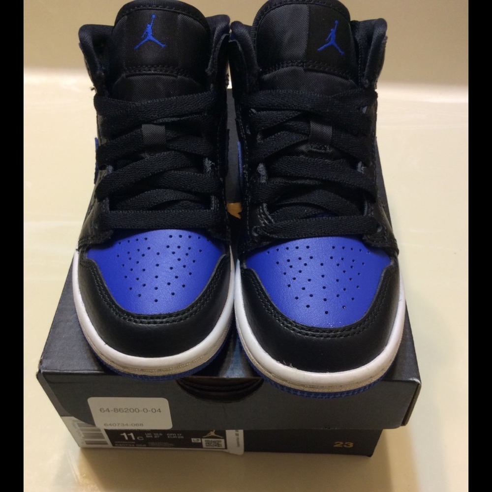 Jordan Sneakers